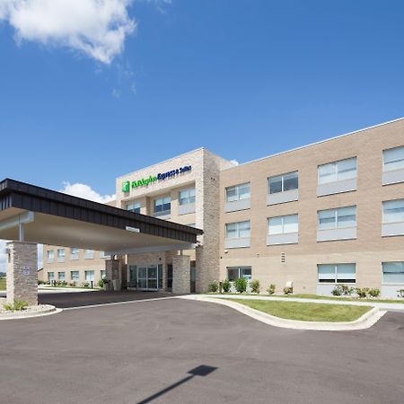 Holiday Inn Express & Suites Monroe By Ihg Exterior photo