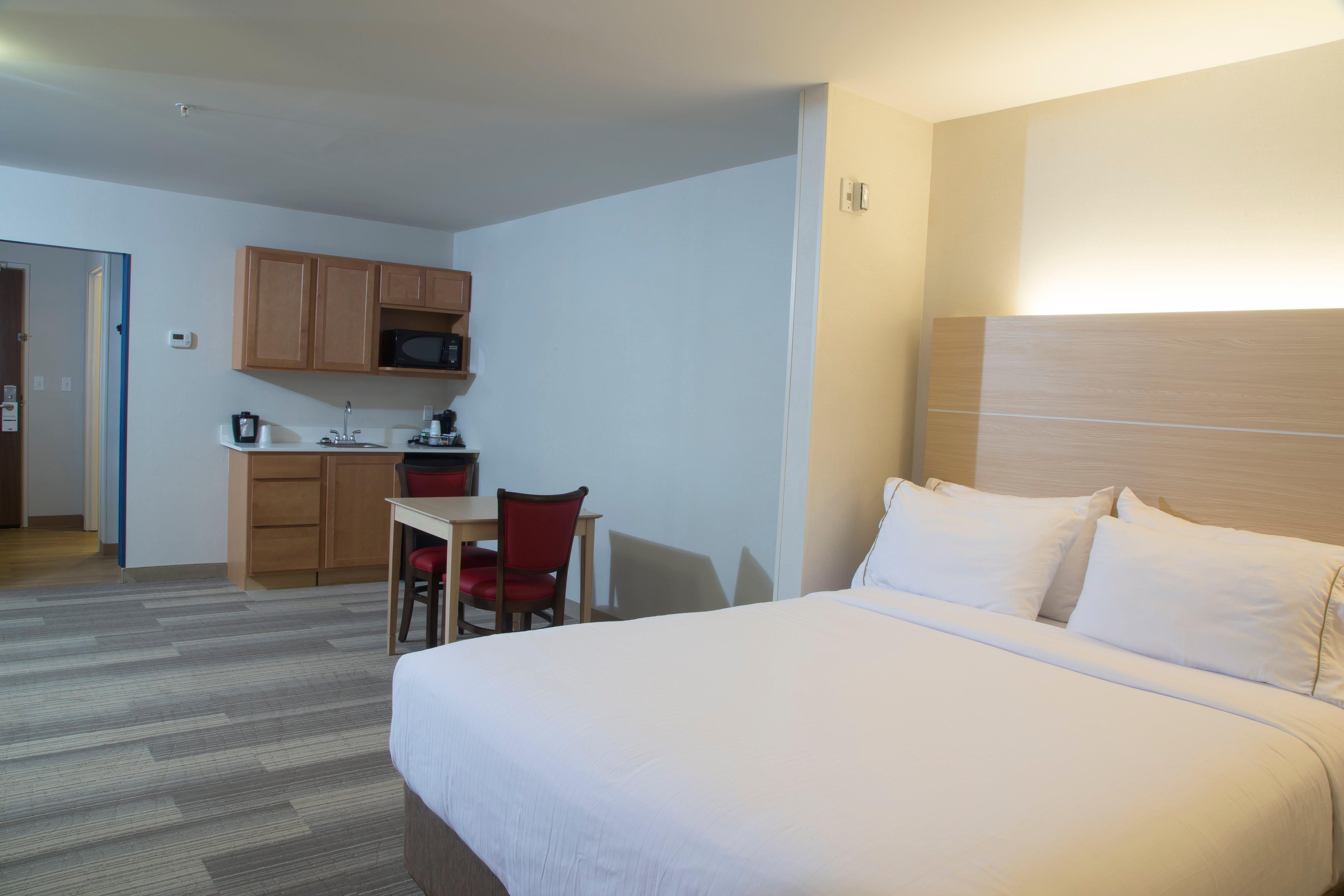 Holiday Inn Express & Suites Monroe By Ihg Exterior photo