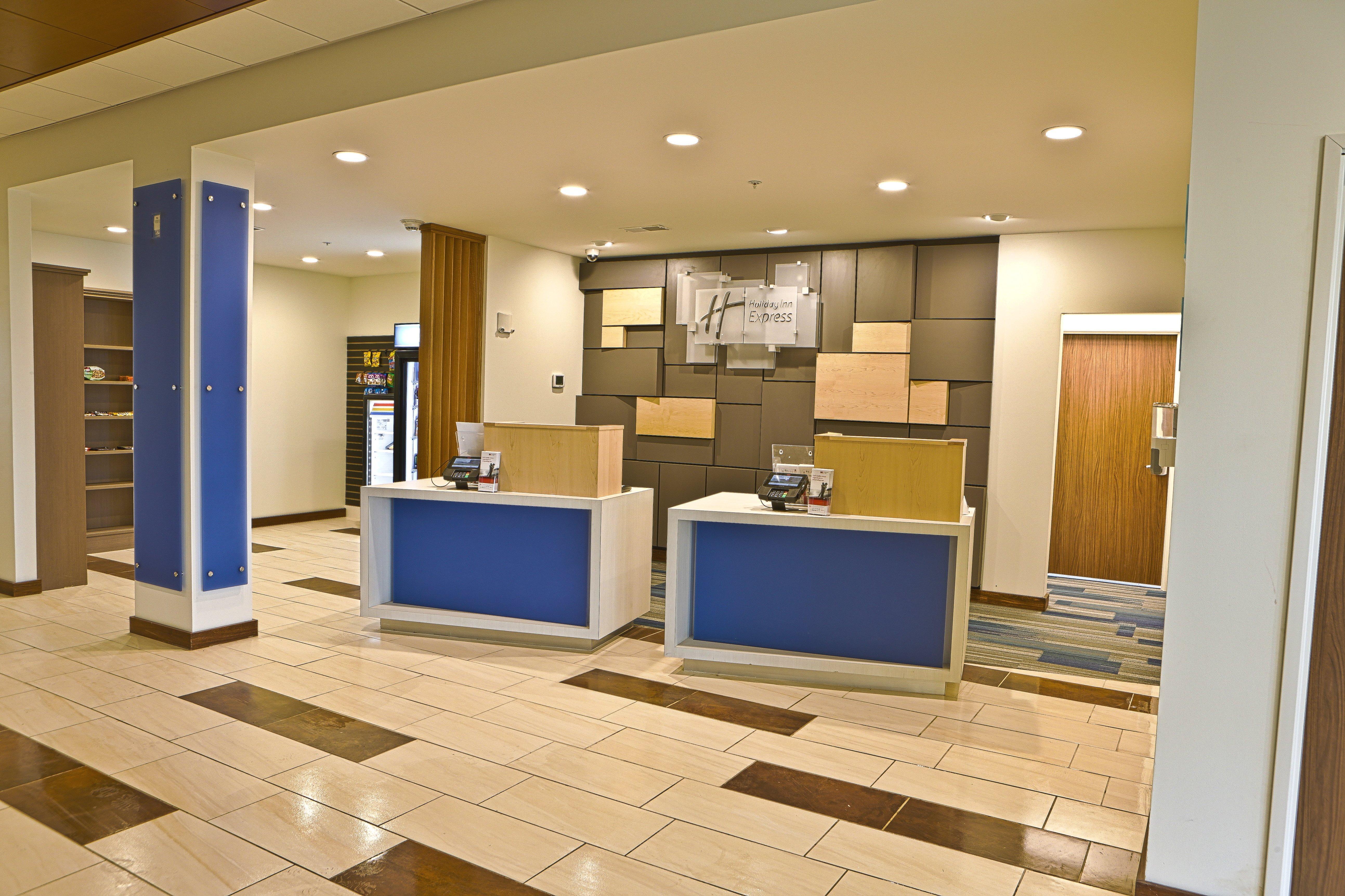 Holiday Inn Express & Suites Monroe By Ihg Exterior photo